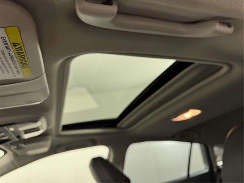 Used 2023 Subaru Crosstrek 2.5i Limited w/ Moonroof Package image 31