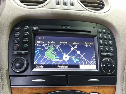 Used 2009 Mercedes-Benz SL 550 SL 550 image 17