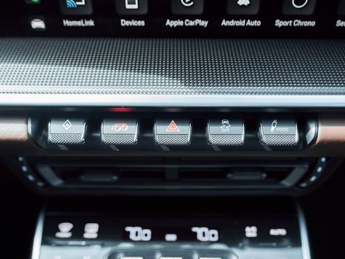 Used 2022 Porsche 911 Turbo S image 64