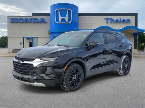 Used 2021 Chevrolet Blazer LT image 2