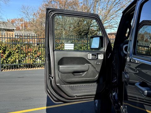 New 2026 Jeep Gladiator Sport image 11