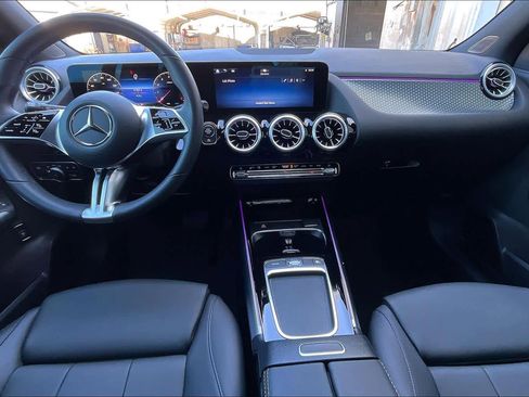 Used 2025 Mercedes-Benz GLA 250 image 16