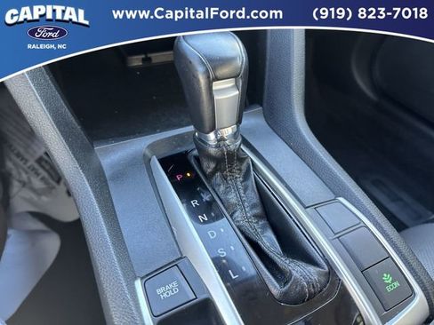 Used 2016 Honda Civic Touring image 30