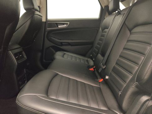 Used 2022 Ford Edge SEL w/ Convenience Package AWD/4WD image 18
