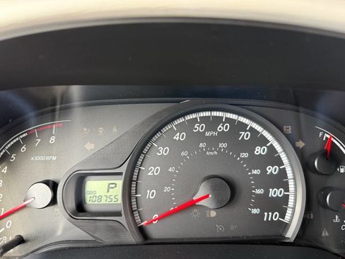 Used 2014 Toyota Sienna LE image 30