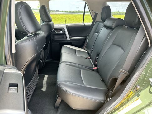 Used 2022 Toyota 4Runner Limited image 23