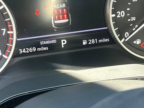 Used 2025 Nissan Pathfinder SV FWD image 10