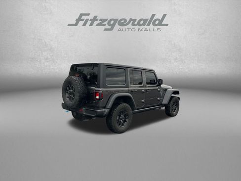 Used 2024 Jeep Wrangler Unlimited AWD/4WD image 7