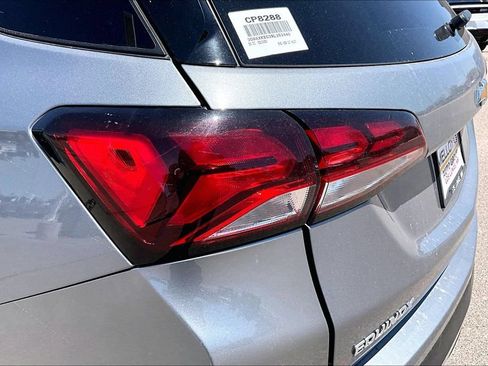 Certified 2024 Chevrolet Equinox LT FWD image 23