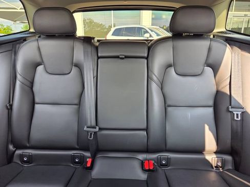 Certified 2024 Volvo XC60 T8 Core AWD/4WD image 12