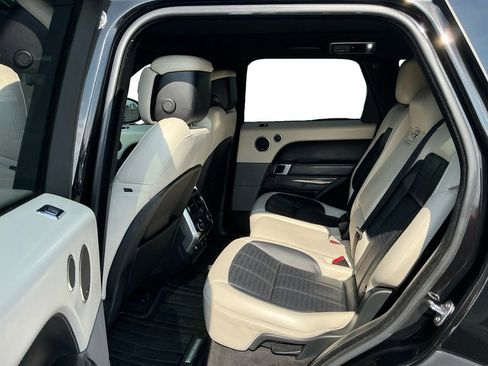 Used 2019 Land Rover Range Rover Sport Autobiography image 21