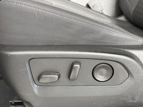 Used 2023 GMC Yukon XL SLE w/ Max Trailering Package image 27