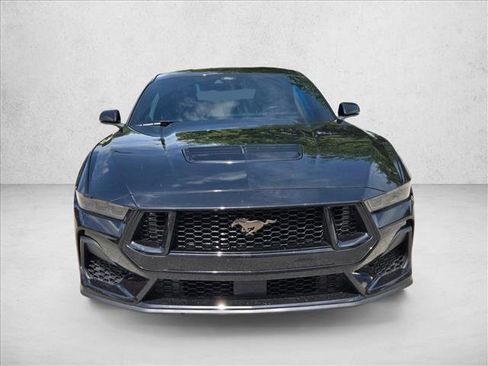 Used 2025 Ford Mustang GT Premium RWD image 2