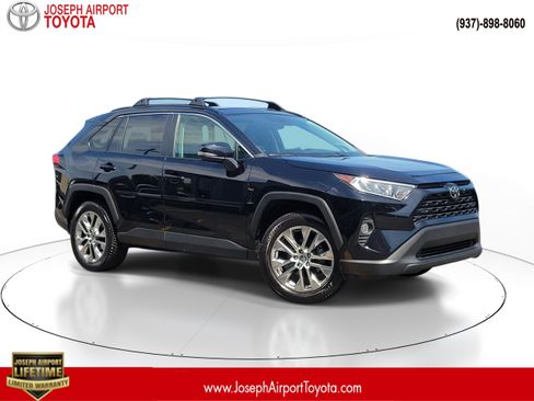 Used 2021 Toyota RAV4 XLE Premium AWD/4WD image 1