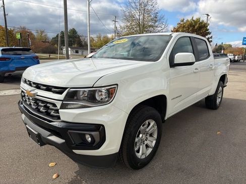 Used 2021 Chevrolet Colorado LT w/ LT Convenience Package image 7