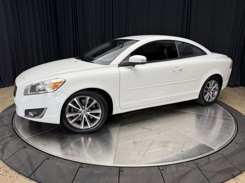 Used 2013 Volvo C70 T5 image 3