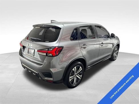 Used 2020 Mitsubishi Outlander Sport AWD image 5