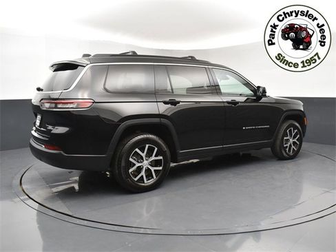 Used 2025 Jeep Grand Cherokee L Limited w/ Trailer Tow Package image 6