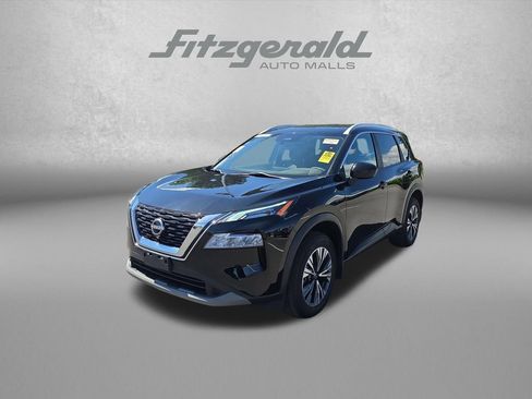 Used 2023 Nissan Rogue SV w/ SV Premium B Package AWD/4WD image 3