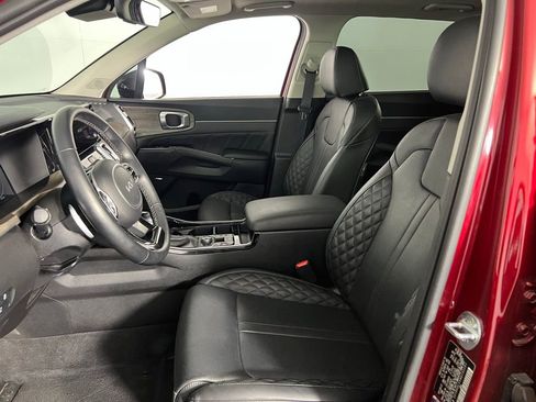 Used 2022 Kia Sorento SX Prestige image 24