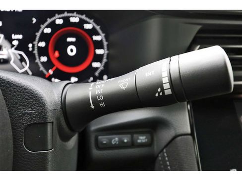 Used 2025 Nissan Z Sport w/ Floor Mat Package image 12