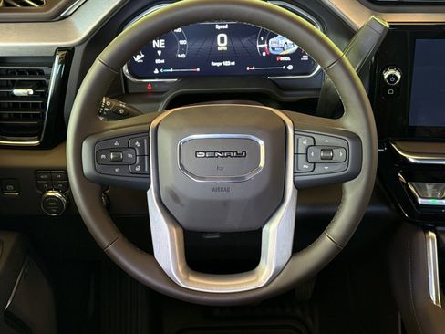 New 2026 GMC Sierra 2500 Denali w/ Denali Reserve Package AWD/4WD image 15