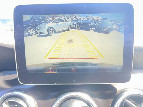 Used 2018 Mercedes-Benz CLA 250 4MATIC image 21
