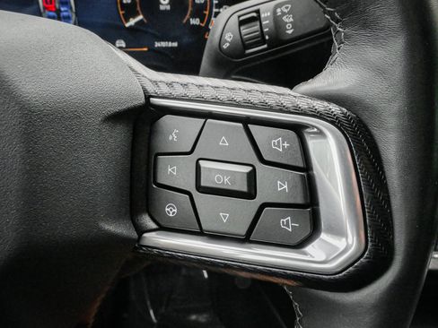 Used 2025 Ford Mustang Premium RWD image 20