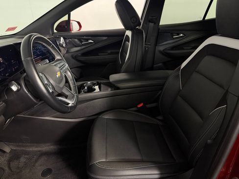 Used 2024 Chevrolet Blazer EV LT AWD/4WD image 23
