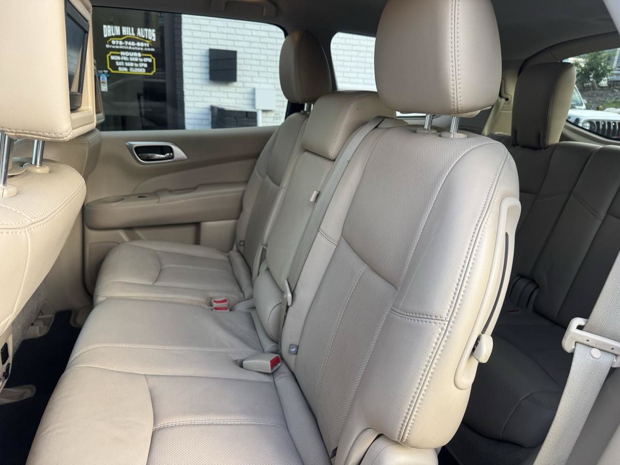 Used 2014 Nissan Pathfinder Platinum w/ Platinum Premium Package AWD/4WD image 20