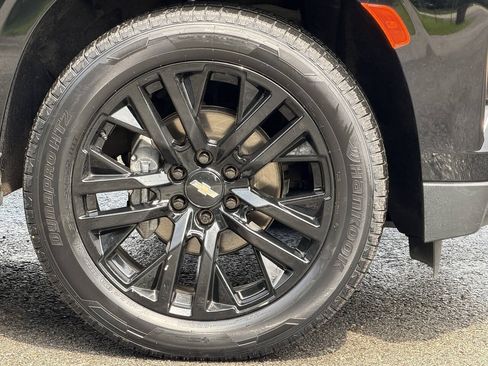 Used 2021 Chevrolet Suburban High Country AWD/4WD image 8