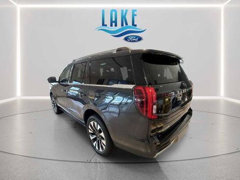 Certified 2025 Ford Expedition Platinum w/ Driver's Package AWD/4WD image 5