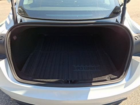 Used 2025 Tesla Model 3 Long Range RWD image 29