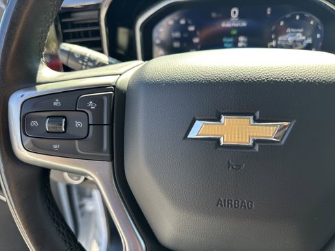 Certified 2024 Chevrolet Silverado 2500 LT image 25