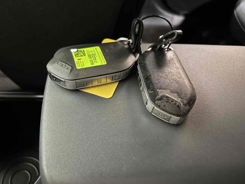 Used 2025 Kia K4 FWD image 11