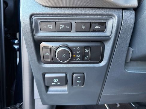 Used 2023 Ford F150 Raptor w/ Raptor Carbon Fiber Package image 32