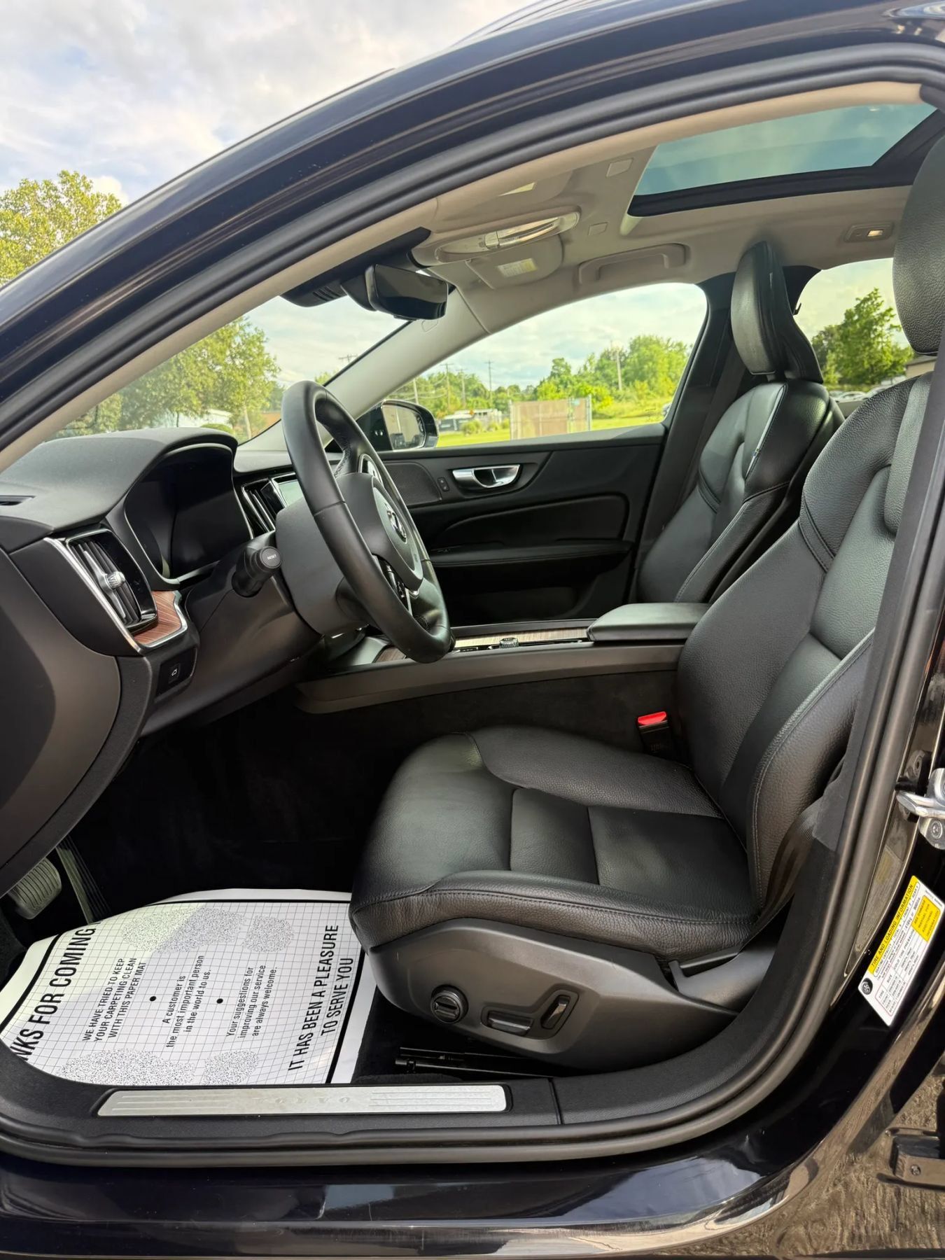 Used 2023 Volvo V60 B5 Cross Country Plus w/ Climate Package AWD/4WD image 21