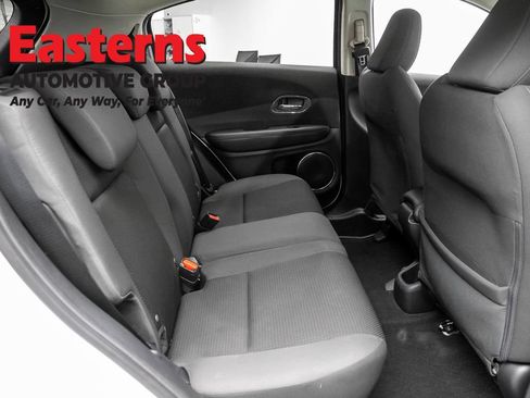 Used 2019 Honda HR-V EX image 22