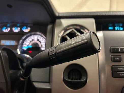 Used 2011 Ford F150 XLT w/ XLT Custom Pkg RWD image 21