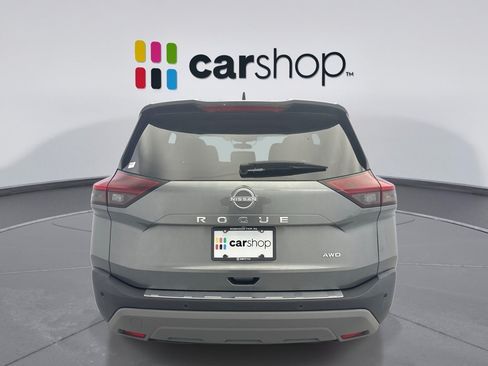 Used 2023 Nissan Rogue S AWD/4WD image 4