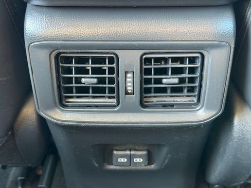 Used 2023 Toyota RAV4 XLE Premium AWD/4WD image 17