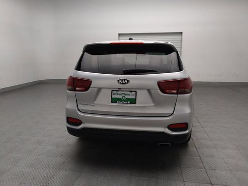 Used 2020 Kia Sorento AWD V6 image 7