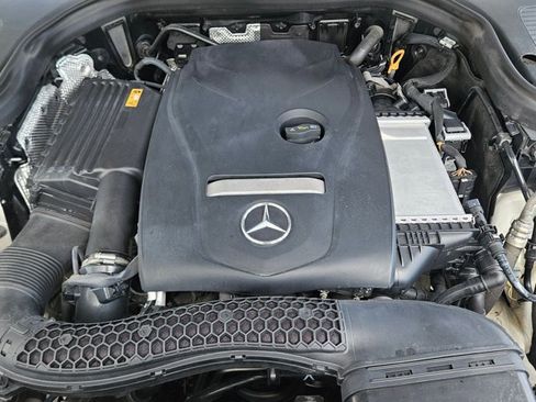 Used 2018 Mercedes-Benz GLC 300 GLC 300 image 21