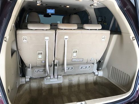 Used 2010 Honda Odyssey EX-L image 31