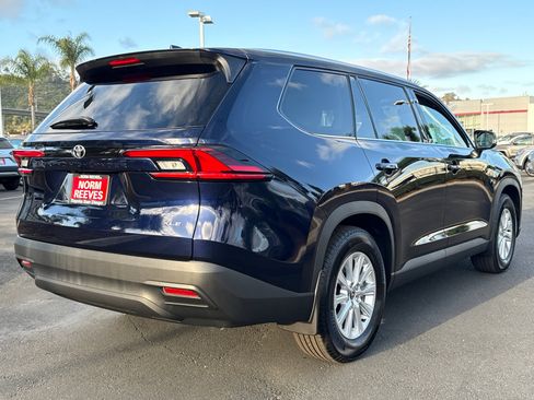 Certified 2026 Toyota Grand Highlander FWD image 12
