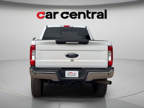 Used 2019 Ford F250 Lariat w/ Lariat Value Package AWD/4WD image 6