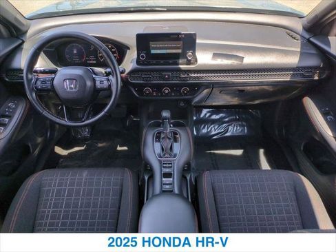 Used 2025 Honda HR-V Sport image 21