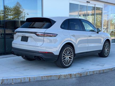 Certified 2023 Porsche Cayenne Platinum Edition AWD/4WD image 7
