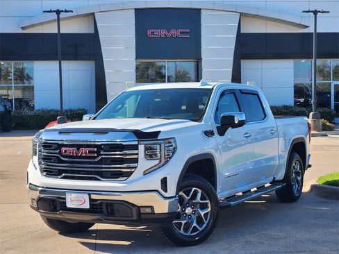 Used 2022 GMC Sierra 1500 SLT image 1