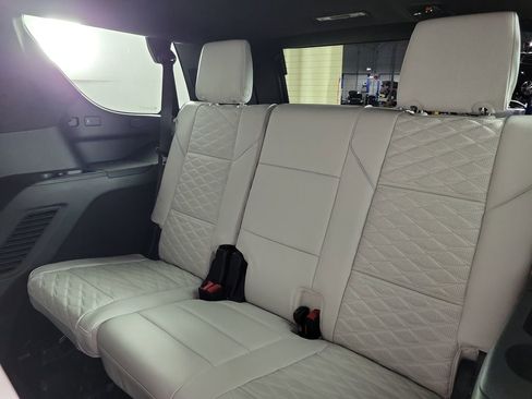 Certified 2026 Cadillac Escalade V AWD/4WD image 11